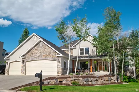 288 S Hillside Dr, Elk Ridge, UT 84651
