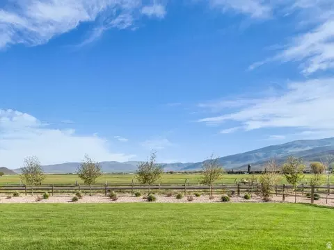 Exterior - 943 Hart Loop, Kamas, UT 84036 photo 10 of 10