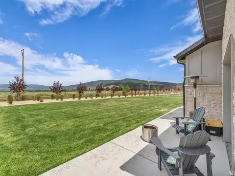 Exterior - 943 Hart Loop, Kamas, UT 84036 photo 5 of 10