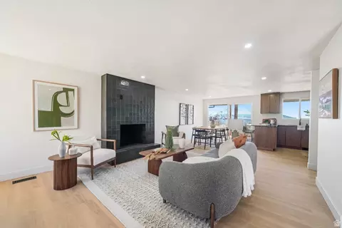 3520 S Fleetwood Dr, Salt Lake City, UT 84109