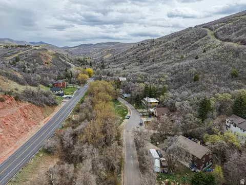 View/Area - 6030 E Red Hill Ln, Emigration Canyon, UT 84108 photo 7 of 11