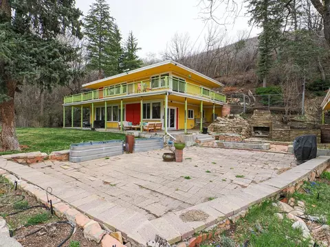 Exterior - 6030 E Red Hill Ln, Emigration Canyon, UT 84108 photo 4 of 19