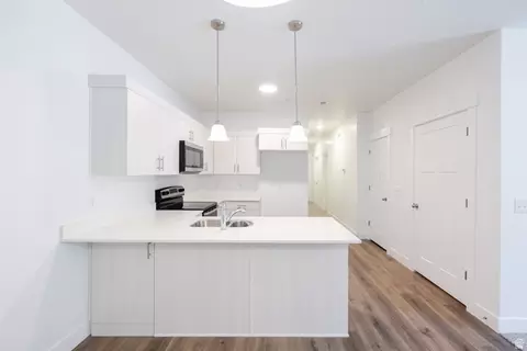 Kitchen - 4727 S 690 W #W203, Mapleton, UT 84664 photo 3 of 3