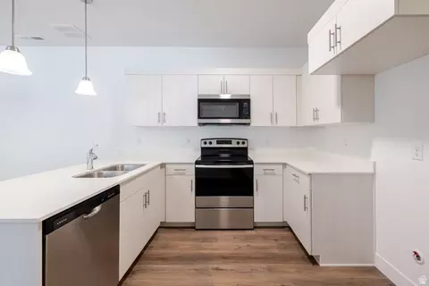 Kitchen - 4727 S 690 W #W203, Mapleton, UT 84664 photo 1 of 3