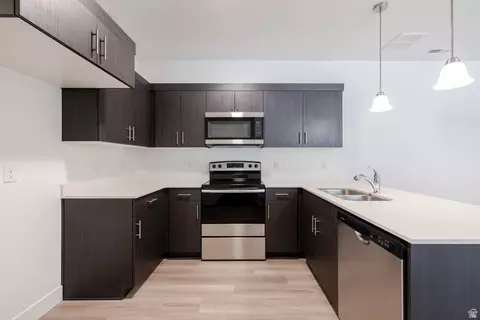 Kitchen - 4727 S 690 W #W204, Mapleton, UT 84664 photo 1 of 3