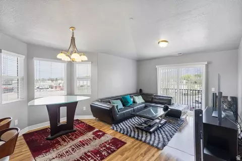 8229 S Resaca Dr #D9, Sandy, UT 84070
