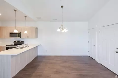 Dining - 4727 S 690 W #W301, Mapleton, UT 84664 photo 1 of 1
