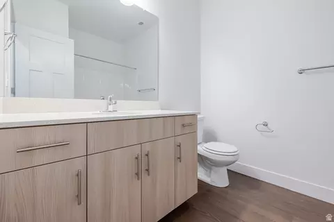 Bath - 4727 S 690 W #W301, Mapleton, UT 84664 photo 1 of 2