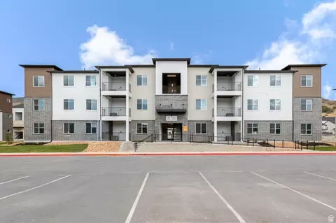 4727 S 690 W #W302, Mapleton, UT 84664