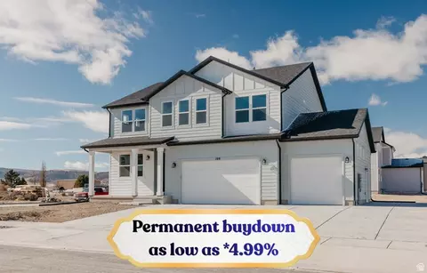 927 W Motor Vu Dr, Riverdale, UT 84405