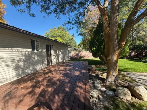 Exterior - 600 Maple Dr N, Smithfield, UT 84335 photo 2 of 3
