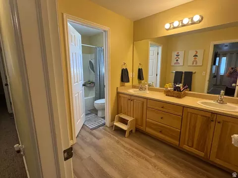 Bath - 83 Canterbury Cir, Logan, UT 84321 photo 8 of 8