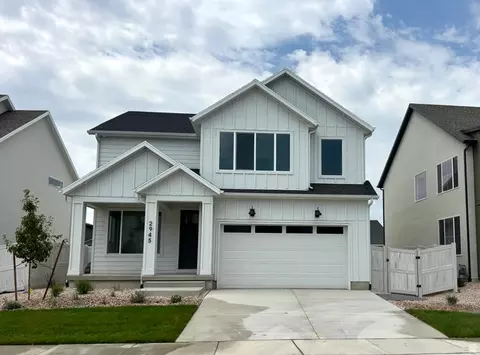 2945 N Lone Pine St #629, Eagle Mountain, UT 84005