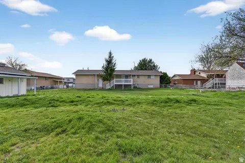 Exterior - 206 N 2000 W, West Point, UT 84015 photo 4 of 5