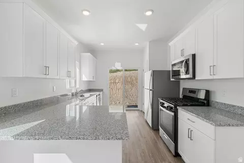 Kitchen - 7190 Slick Rock Way N, Eagle Mountain, UT 84005 photo 2 of 3