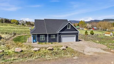 Exterior - 174 S Pine Valley Dr E, Pine Valley, UT 84781 photo 2 of 9