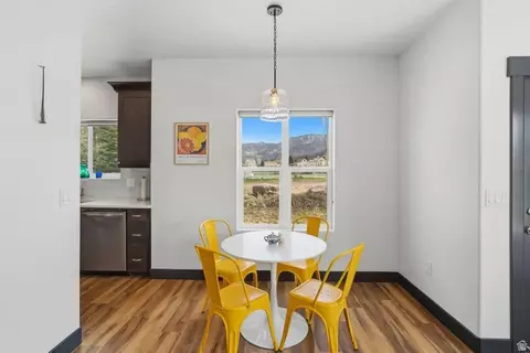 Dining - 174 S Pine Valley Dr E, Pine Valley, UT 84781 photo 1 of 2