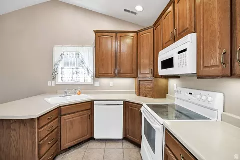 Kitchen - 930 N 375 W, Logan, UT 84321 photo 2 of 2
