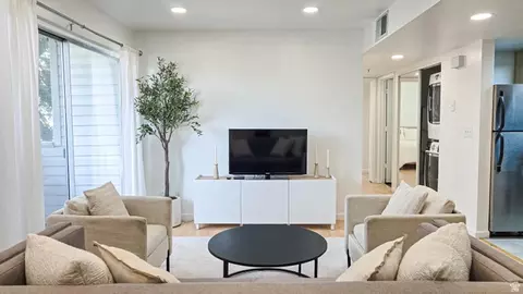 525 S 900 E #A3, Salt Lake City, UT 84102