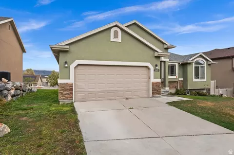 Exterior - 4115 E Dakota Dr, Eagle Mountain, UT 84005 photo 7 of 7