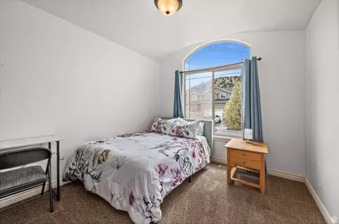 Bedroom - 4115 E Dakota Dr, Eagle Mountain, UT 84005 photo 3 of 5