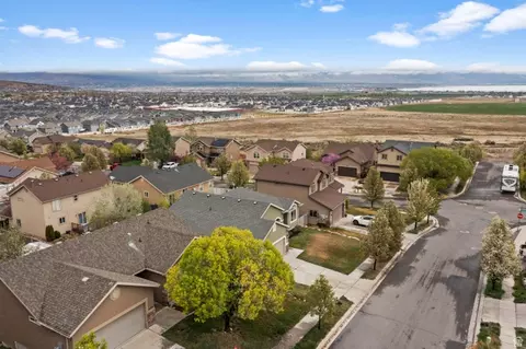 View/Area - 4115 E Dakota Dr, Eagle Mountain, UT 84005 photo 2 of 11