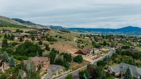 5576 Elkhorn Dr #57, Eden, UT 84310 photo 2