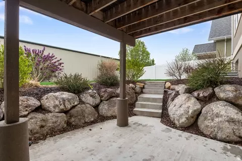 Exterior - 1826 W River Birch Rd, Mapleton, UT 84664 photo 7 of 10