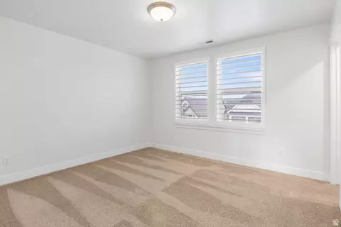 Bedroom - 1826 W River Birch Rd, Mapleton, UT 84664 photo 4 of 6