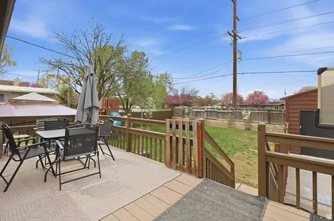 Exterior - 5844 S 920 E, Murray, UT 84121 photo 4 of 4