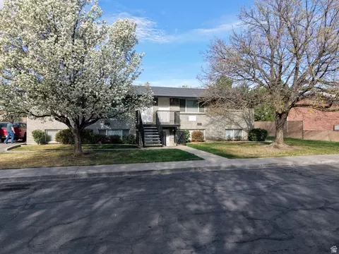 322 S 100 W, Orem, UT 84058 photo 4
