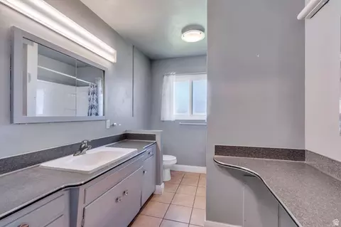 Bath - 507 E 600 S, Orem, UT 84097 photo 1 of 3