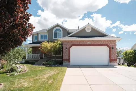 6402 S Raymond Dr, South Weber, UT 84405