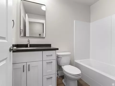 Bath - 350 W Dublin S, Eureka, UT 84628 photo 1 of 2