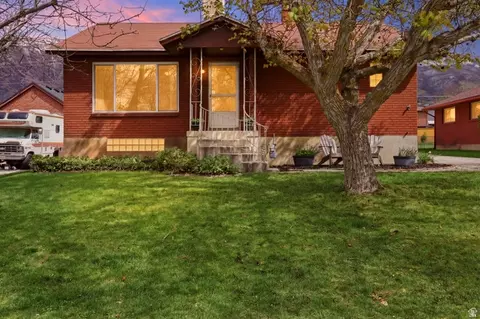 3734 Jackson Ave, Ogden, UT 84403