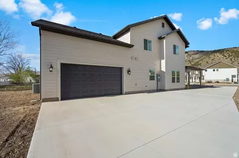 Exterior - 195 N 300 E, Morgan, UT 84050 photo 5 of 5