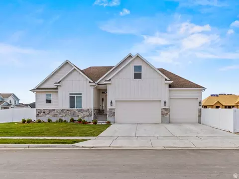 2354 W Boothill Dr W, Kaysville, UT 84037