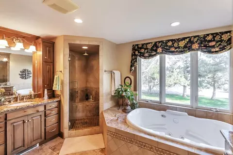 Bath - 1340 E 2700 N, North Logan, UT 84341 photo 2 of 5