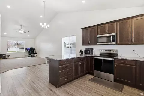 Kitchen - 499 S 655 E, Hyrum, UT 84319 photo 3 of 3