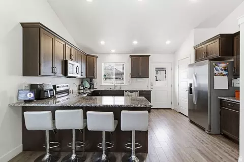 Kitchen - 499 S 655 E, Hyrum, UT 84319 photo 2 of 3
