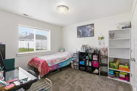 Bedroom - 499 S 655 E, Hyrum, UT 84319 photo 6 of 6