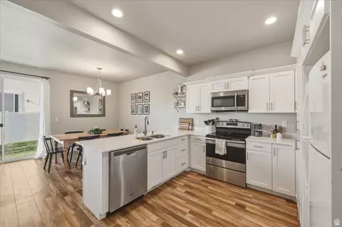 Kitchen - 4373 E Colt Ct, Eagle Mountain, UT 84005 photo 1 of 4