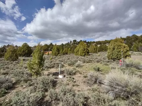 Undisclosed, Alton, UT 84710 photo 8