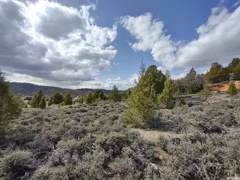 Undisclosed, Alton, UT 84710