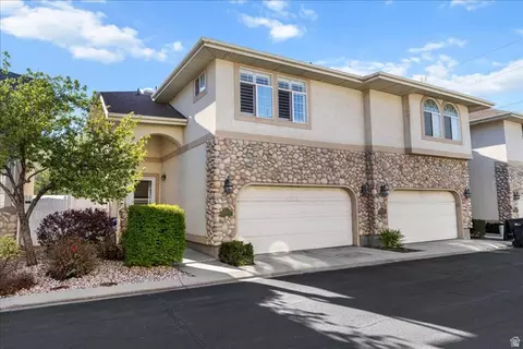 7824 S Sequoia Tree Ln, Sandy, UT 84094