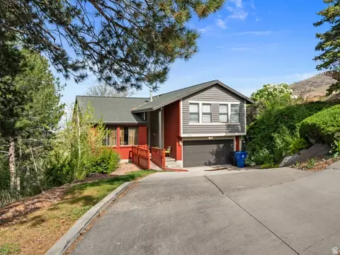 3322 S Monte Verde Dr, Salt Lake City, UT 84109