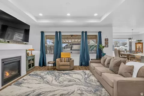 Living - 2454 W Jackson St, Mapleton, UT 84664 photo 1 of 4