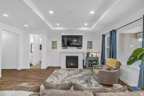 Living - 2454 W Jackson St, Mapleton, UT 84664 photo 4 of 4