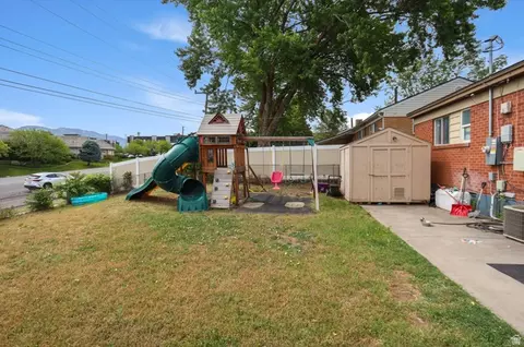 Exterior - 4404 S 375 E, Ogden, UT 84405 photo 3 of 8