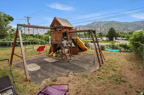 Exterior - 4404 S 375 E, Ogden, UT 84405 photo 6 of 8